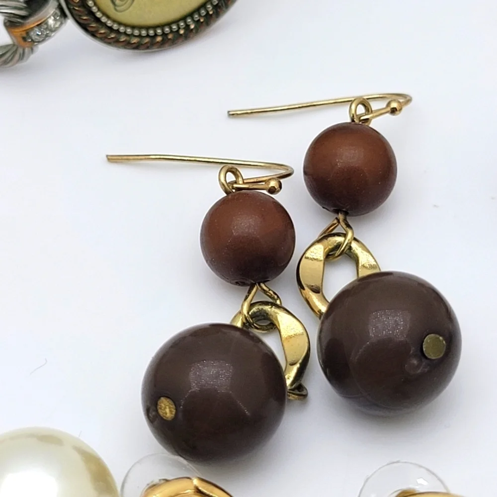 Lot of 10 Silver Gold Tone Vintage Earrings Set + 2 Bracelets
